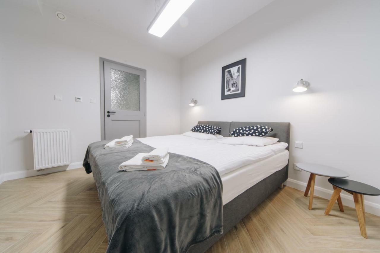 M5 Main Square Stylish One Bedroom คราคูฟ ภายนอก รูปภาพ
